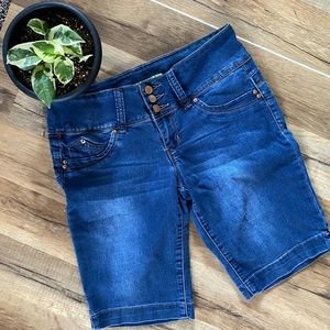 🌴Jean Bermuda Shorts